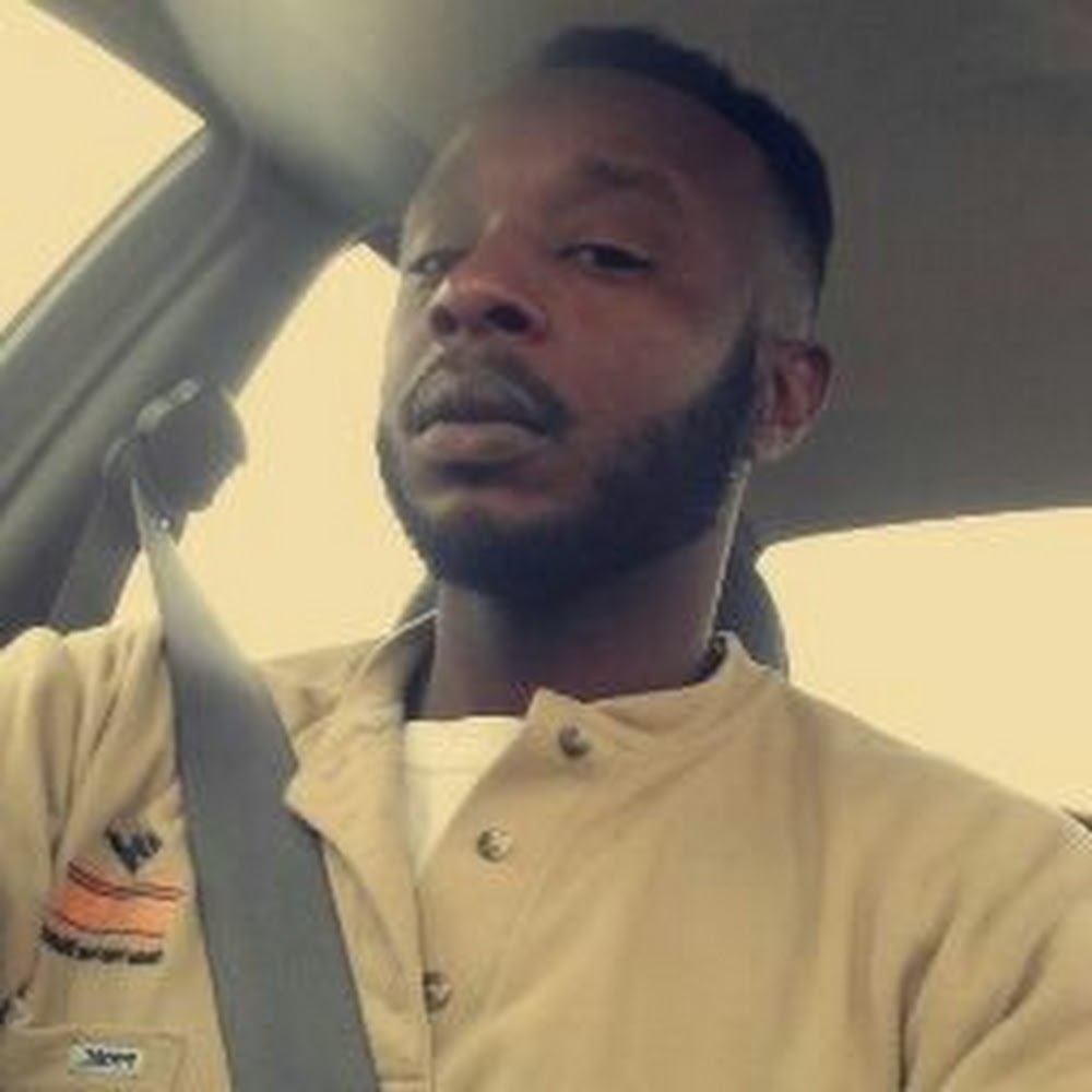 Meet your Posher, Charles